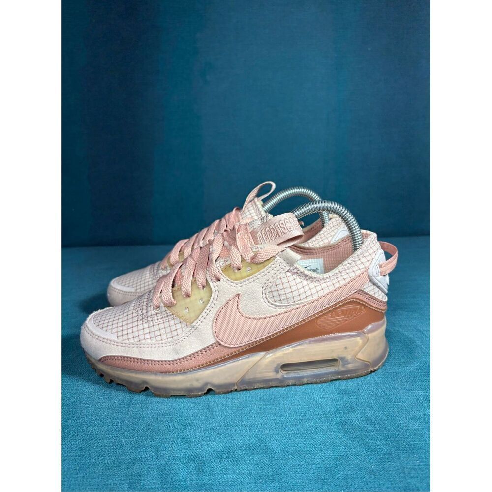 Nike Air Max 90 Terrascape Pink Oxford DH5073-600 Women’s Size 7 Sneakers